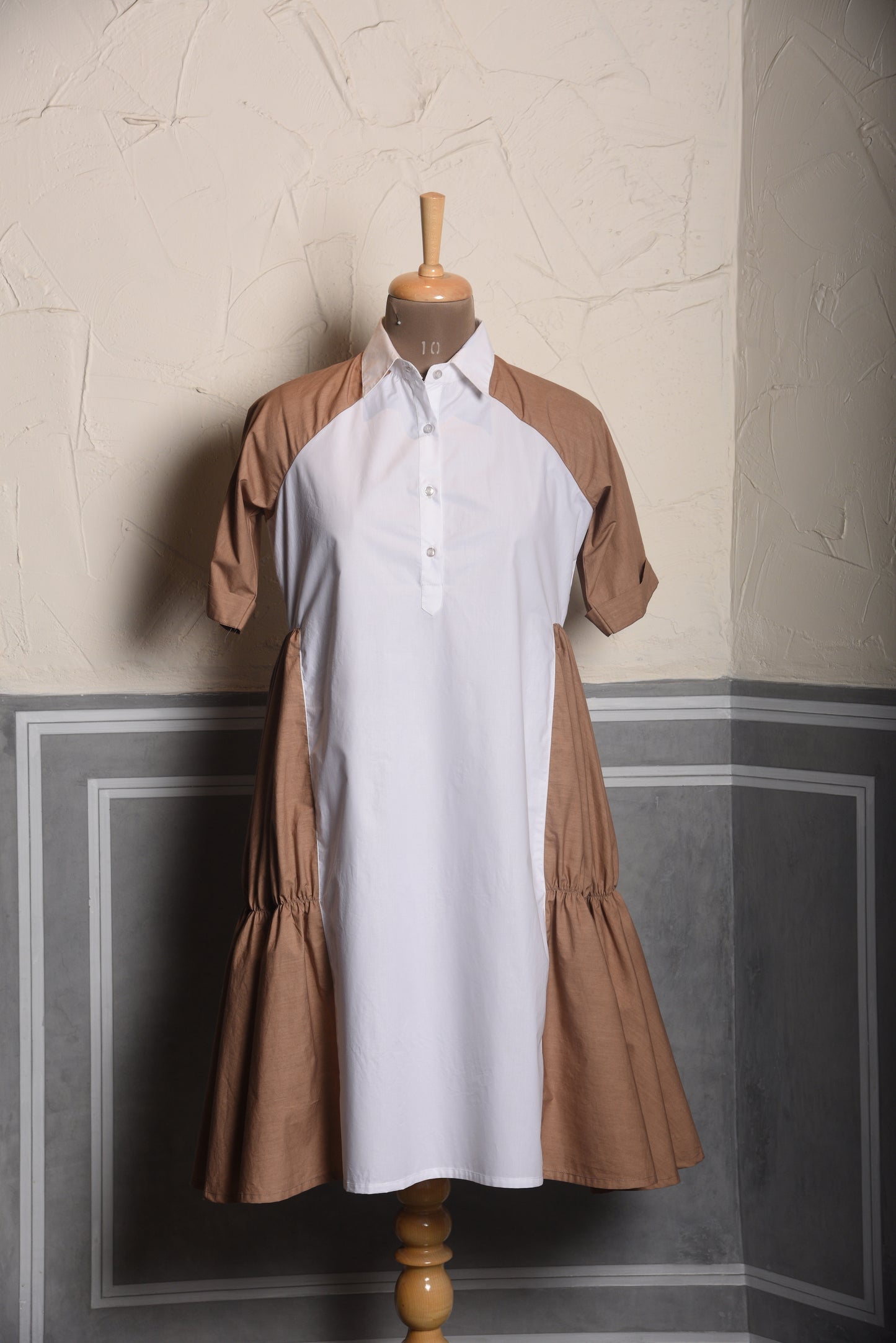 Mellisa Dress White/Taupe